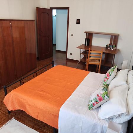 Panoramico Wifi Tv Centro Storico Apartment กาสเตลดัชเชีย ภายนอก รูปภาพ