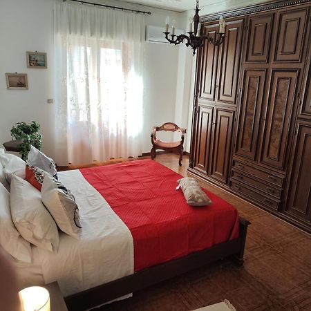 Panoramico Wifi Tv Centro Storico Apartment กาสเตลดัชเชีย ภายนอก รูปภาพ