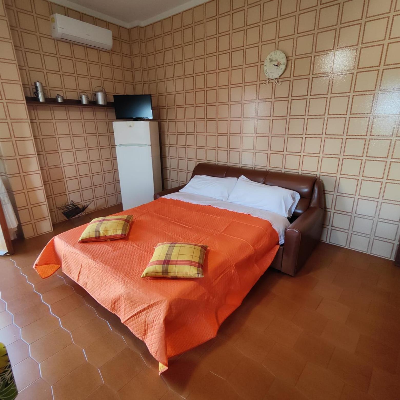 Panoramico Wifi Tv Centro Storico Apartment กาสเตลดัชเชีย ภายนอก รูปภาพ